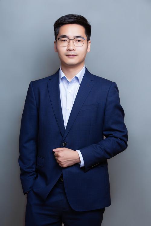 彭予 美术指导负责人